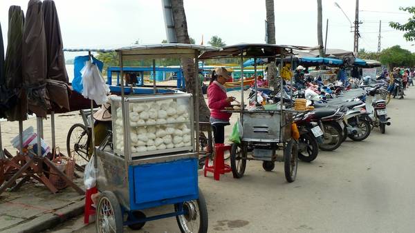 Du lich Hoi An - Những món ăn đường phố của Hội An luôn mang những hương vị đặc trưng rất riêng.